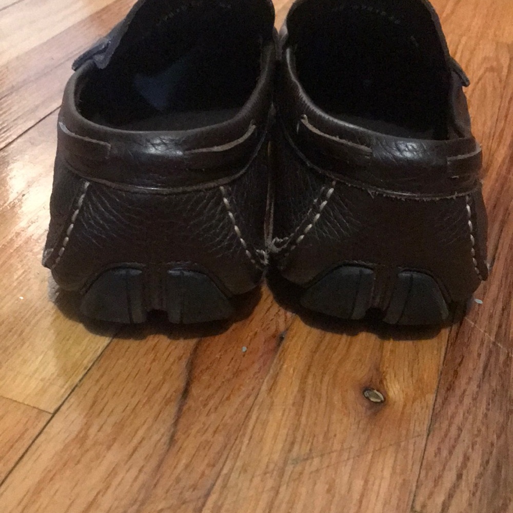 Shoes - Picture 4 of 6